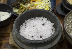 Czy warto zainwestować w ryżowar?