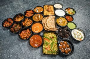 Restauracje indyjskie w warszawie. Top 10 Redakcji